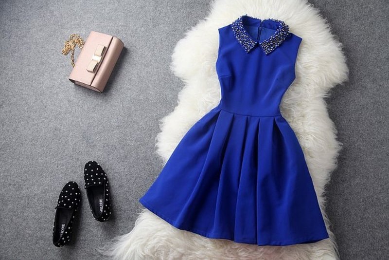 Летнее платье королевско синего цвета