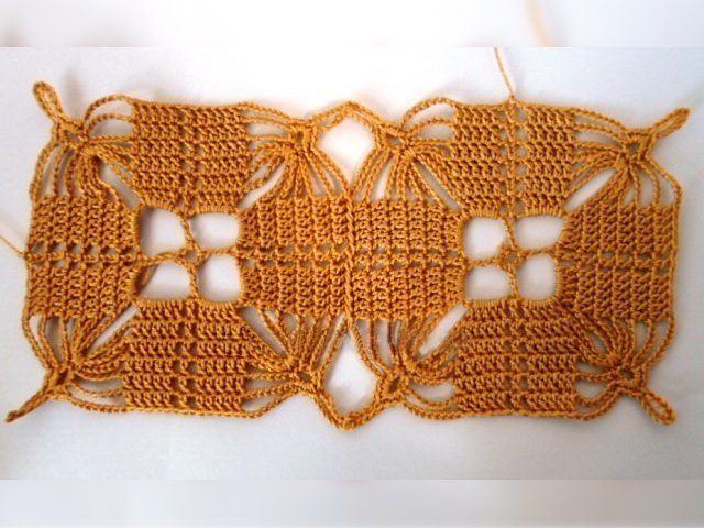 Схемы вязания скатерти крючком для столов разной формы