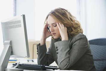 Молитвы от неприятностей на работе
