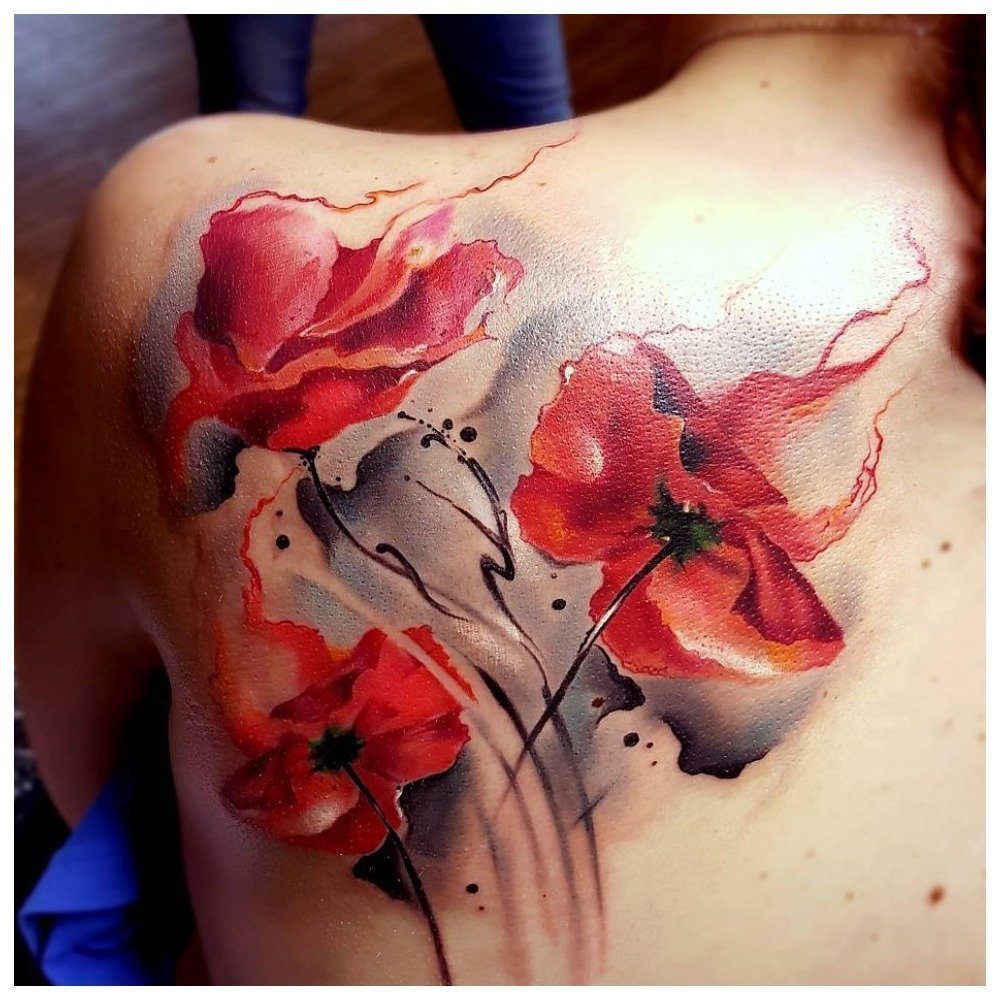 Татуировки в акварельной технике выполняются исключительно в цвете. 