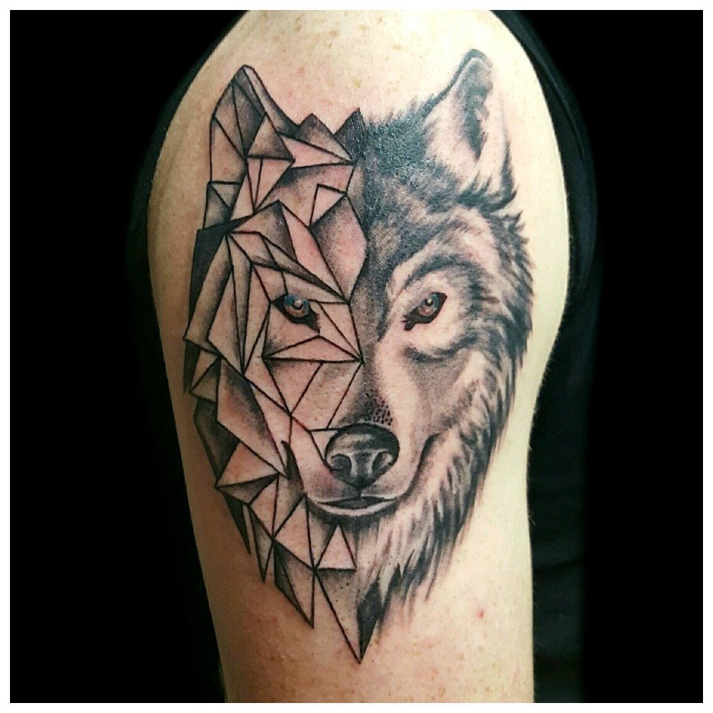 Эскизы тату волка на плече