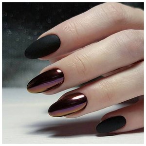 Черные ногти с металлических эффектом