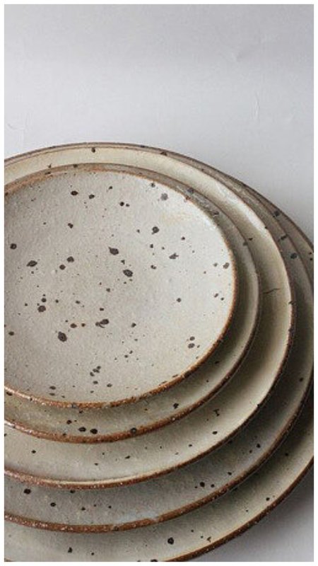Керамические тарелки