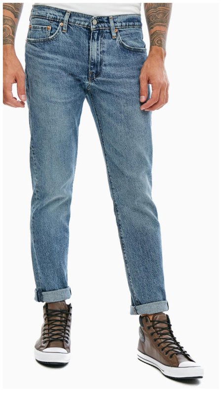 Прямые мужские джинсы
