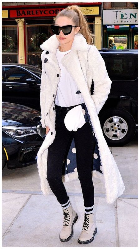 Джиджи Хадид в белом пальто