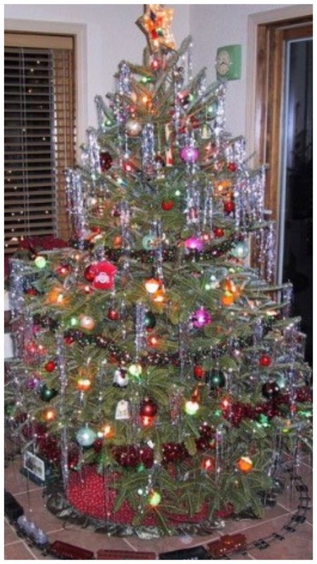 Ретро елка на Новый год фото
